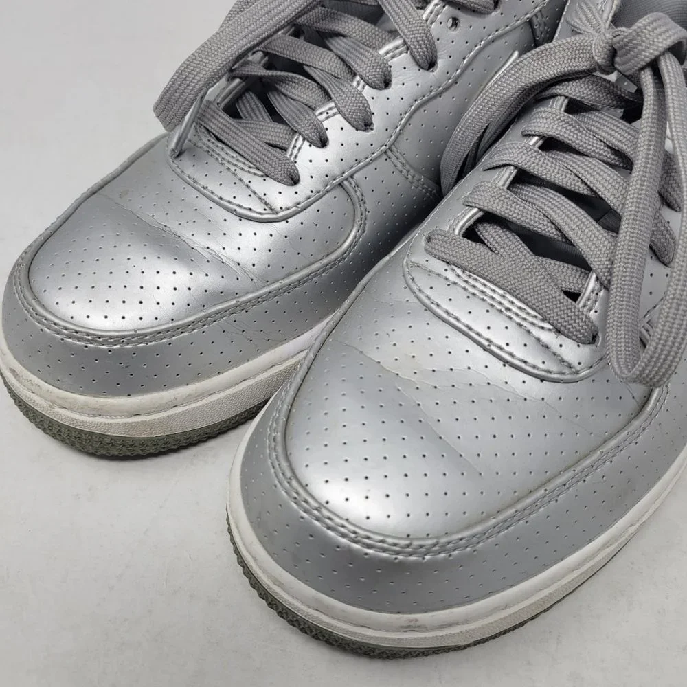 Nike Air Force 1 Low '07 LV8 Metallic Silver Perforated 718152-013 AF1 Olympic - Picture 10 of 11